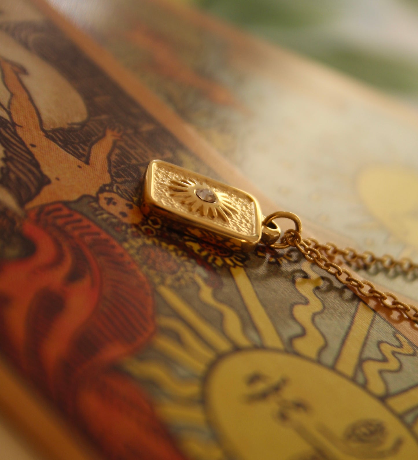 Dainty Sun Necklace