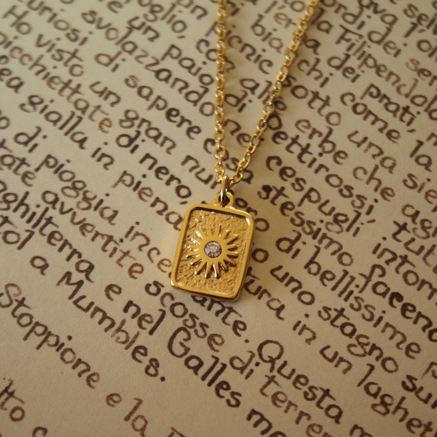 Dainty Sun Necklace