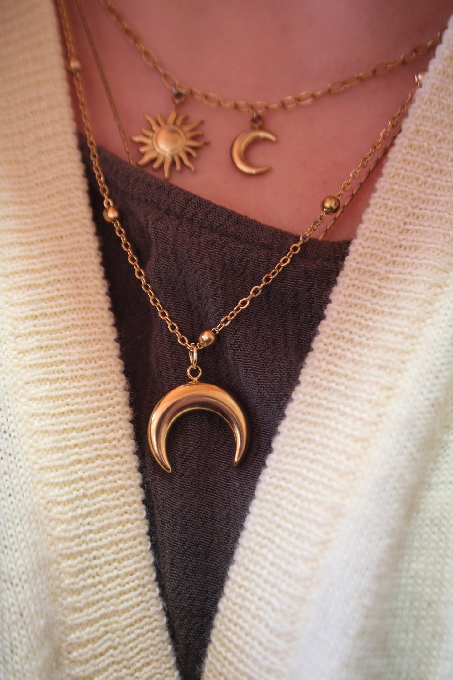 Double Horn Moon Necklace