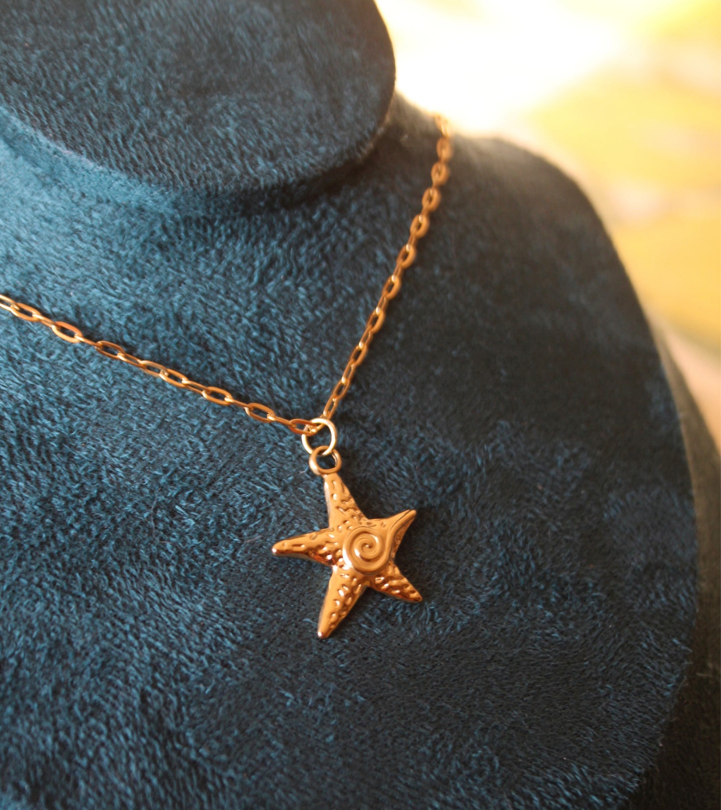 Gold Seastar Necklace