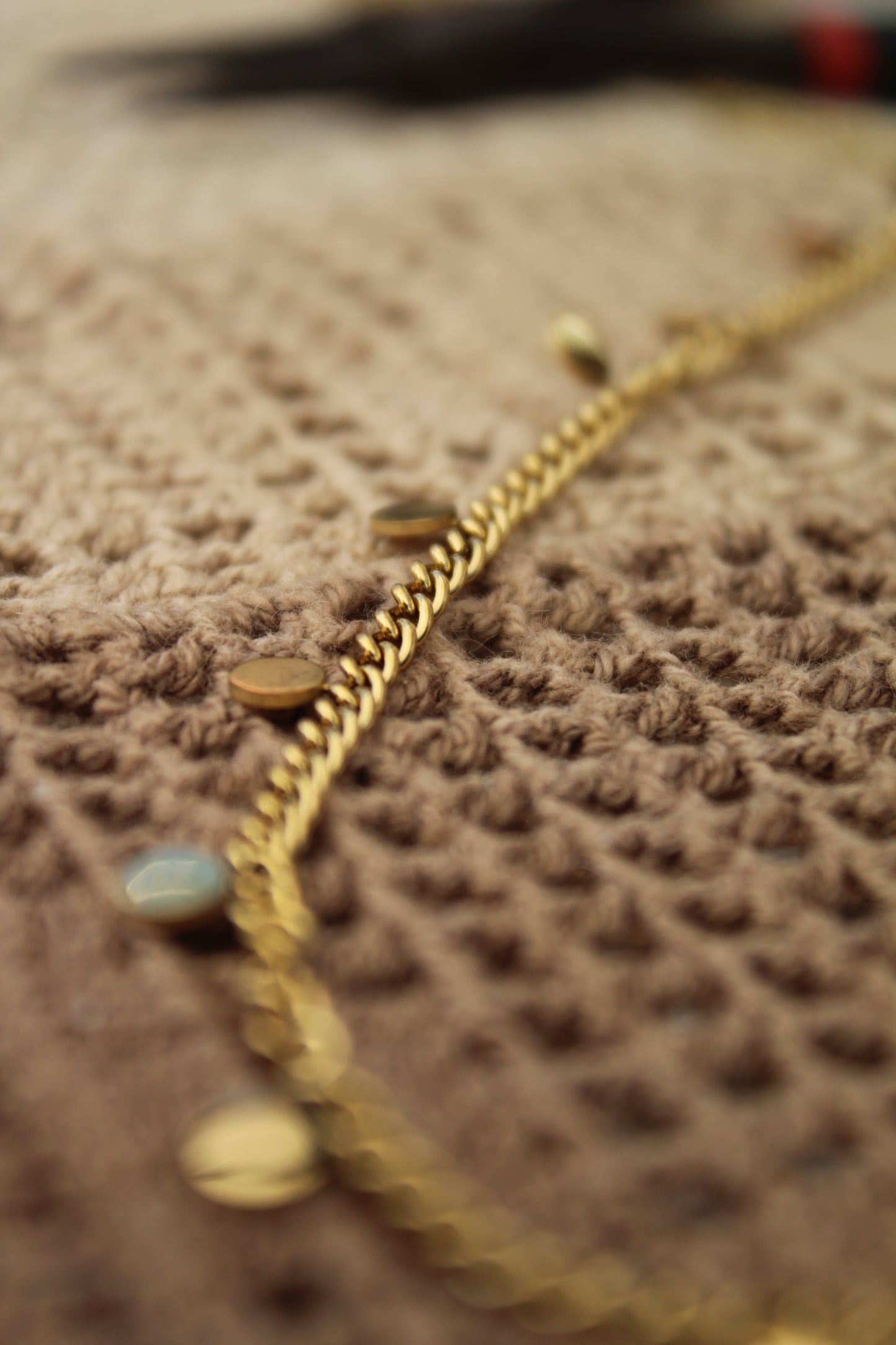Mini Coin Choker