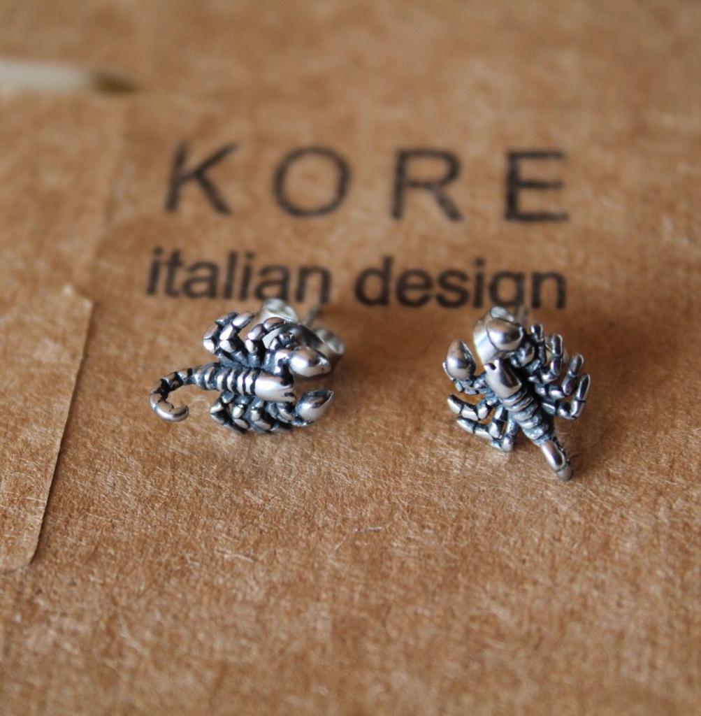 Scorpio Earrings: Detailed Gothic Studs