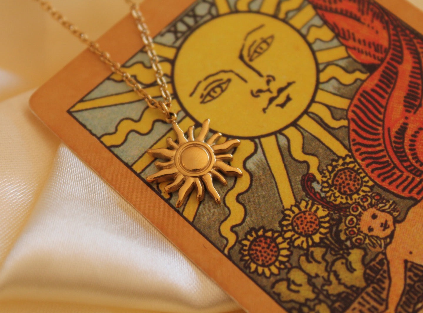 Sun Charm 