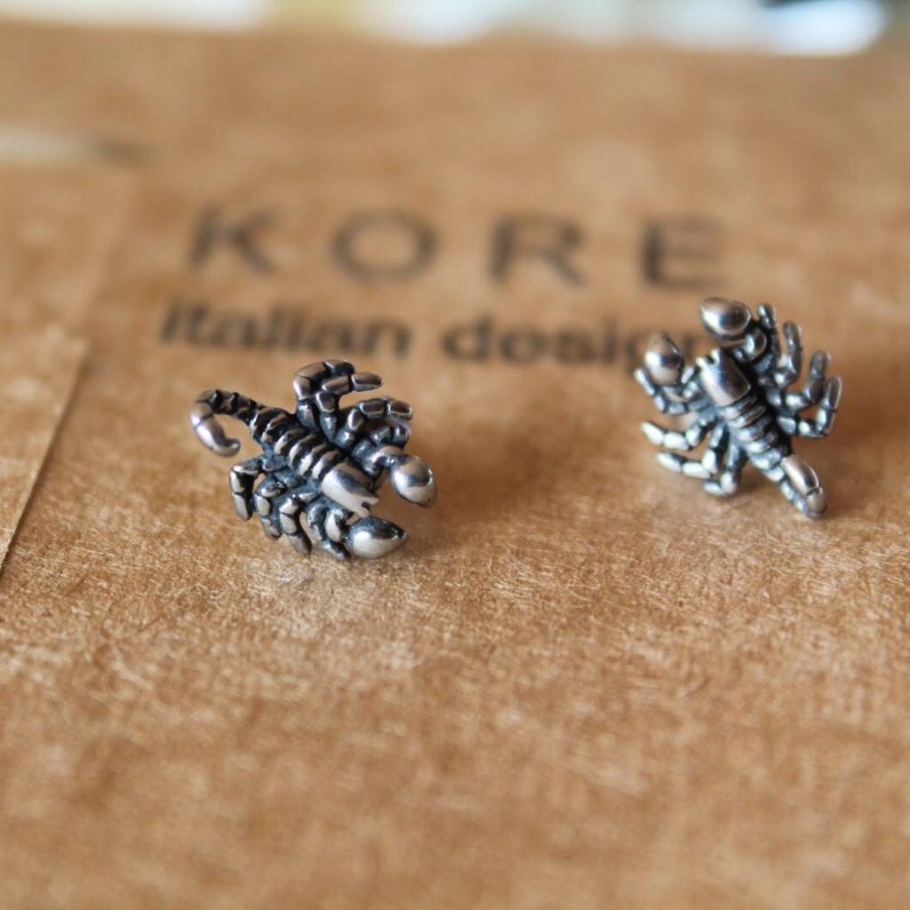 Scorpio Earrings: Detailed Gothic Studs